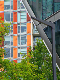 如何识别合规的电竞赌博APP并掌握使用风险与防控要点