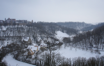 太阳集团游戏生态圈构建与国际市场扩张策略解读